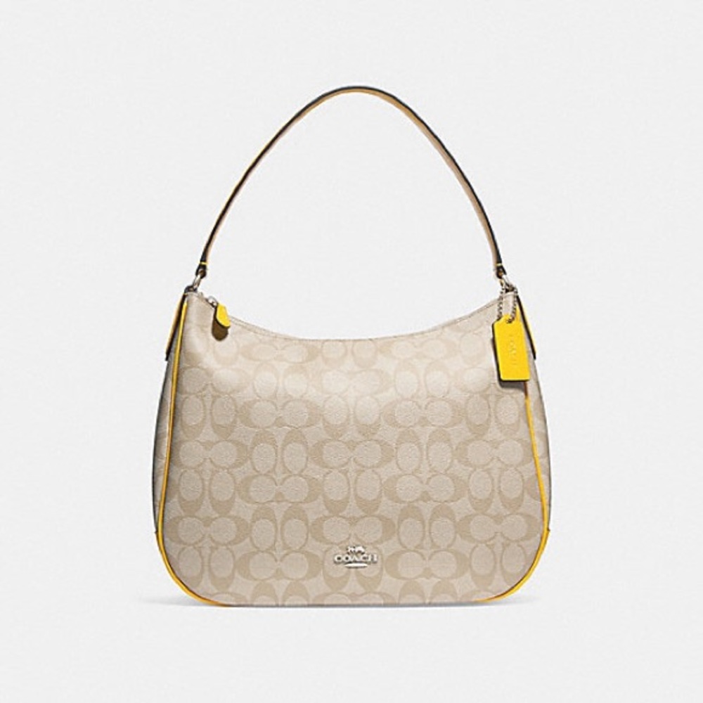 🩵SALE🩵 Zip Shoulder Bag In Signature Canvas